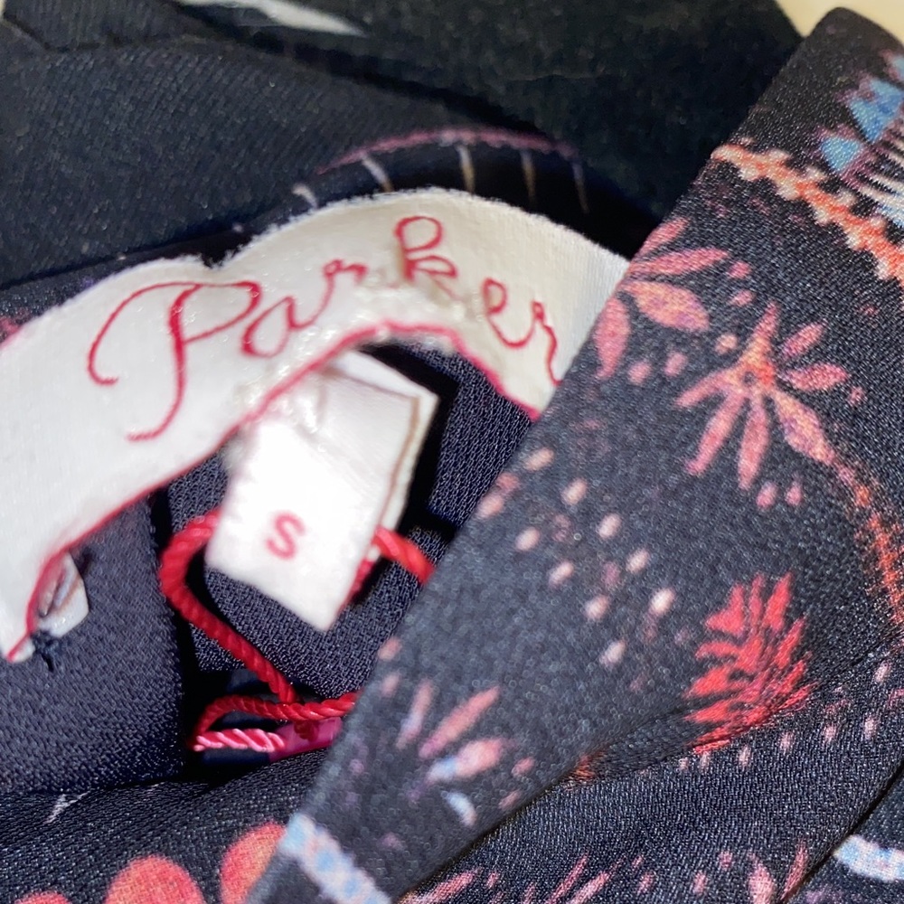 Parker Ruffle Overlay Top Tolomei Print - Picture 11 of 12